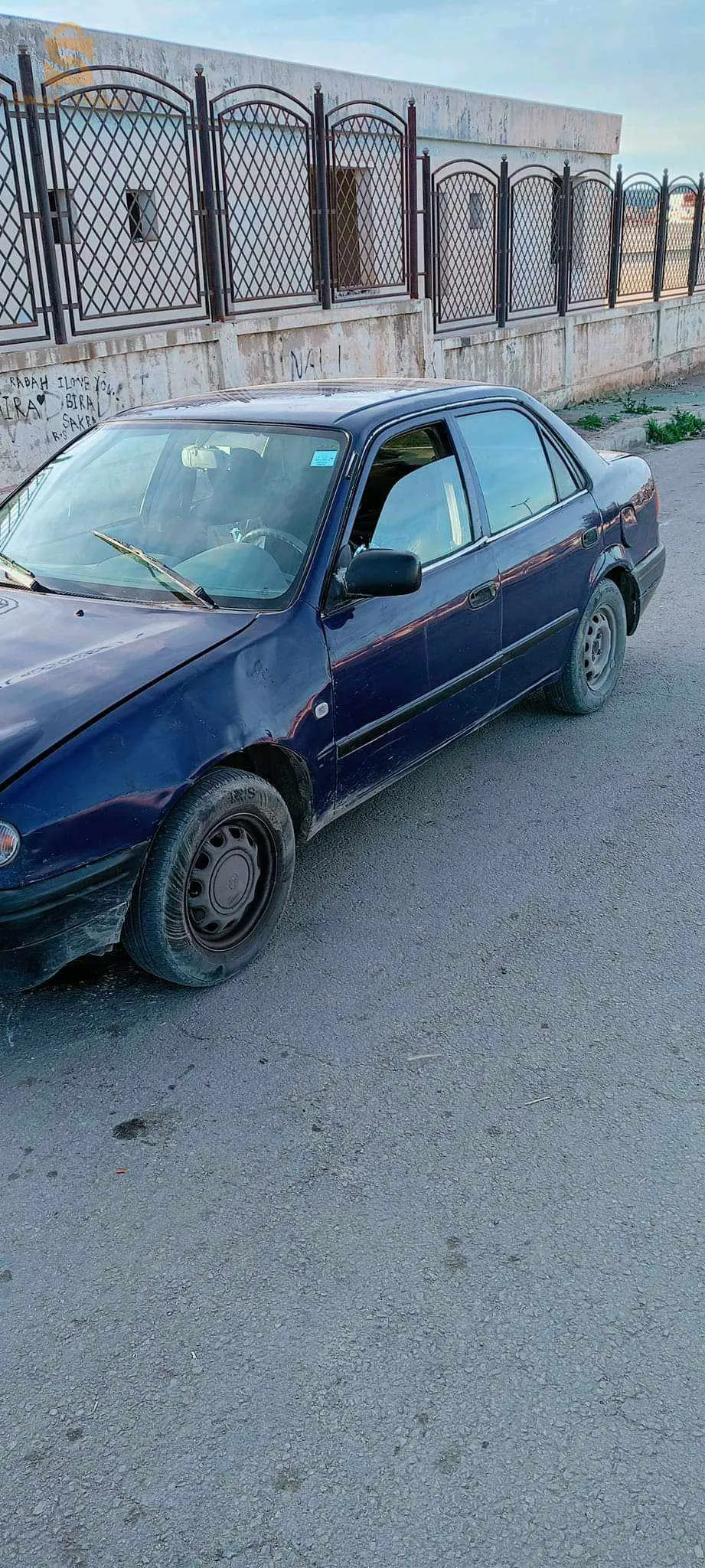 طيوطا  كرولا 1999