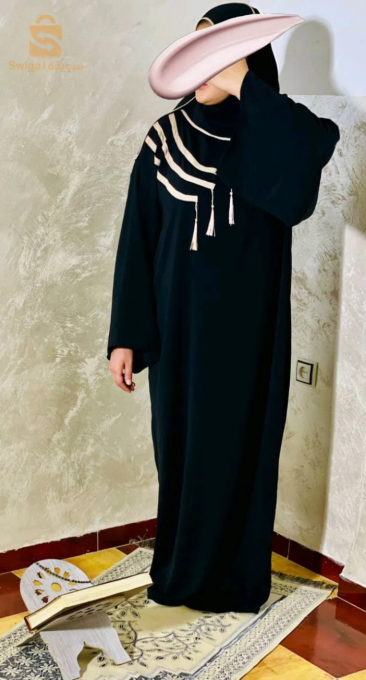طقم صلاة حجاب و خمار متوفر ب3الوان و التوصيل متوفر في جميع الولايات