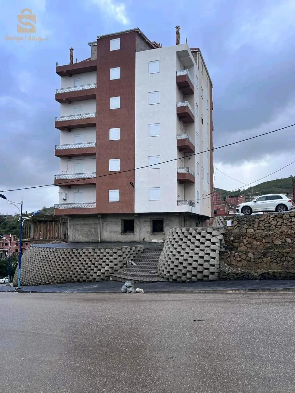 شقة F3  منتهية الاشغال جيجل