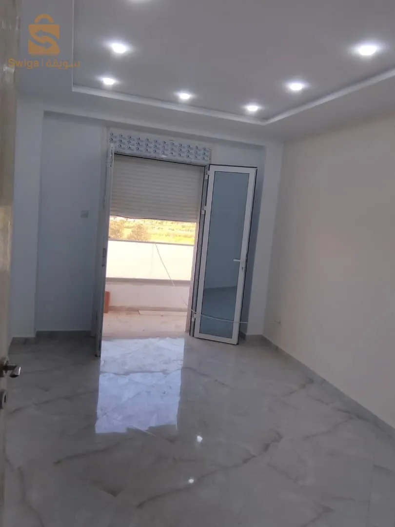 شقة فاخرة في برج البحري