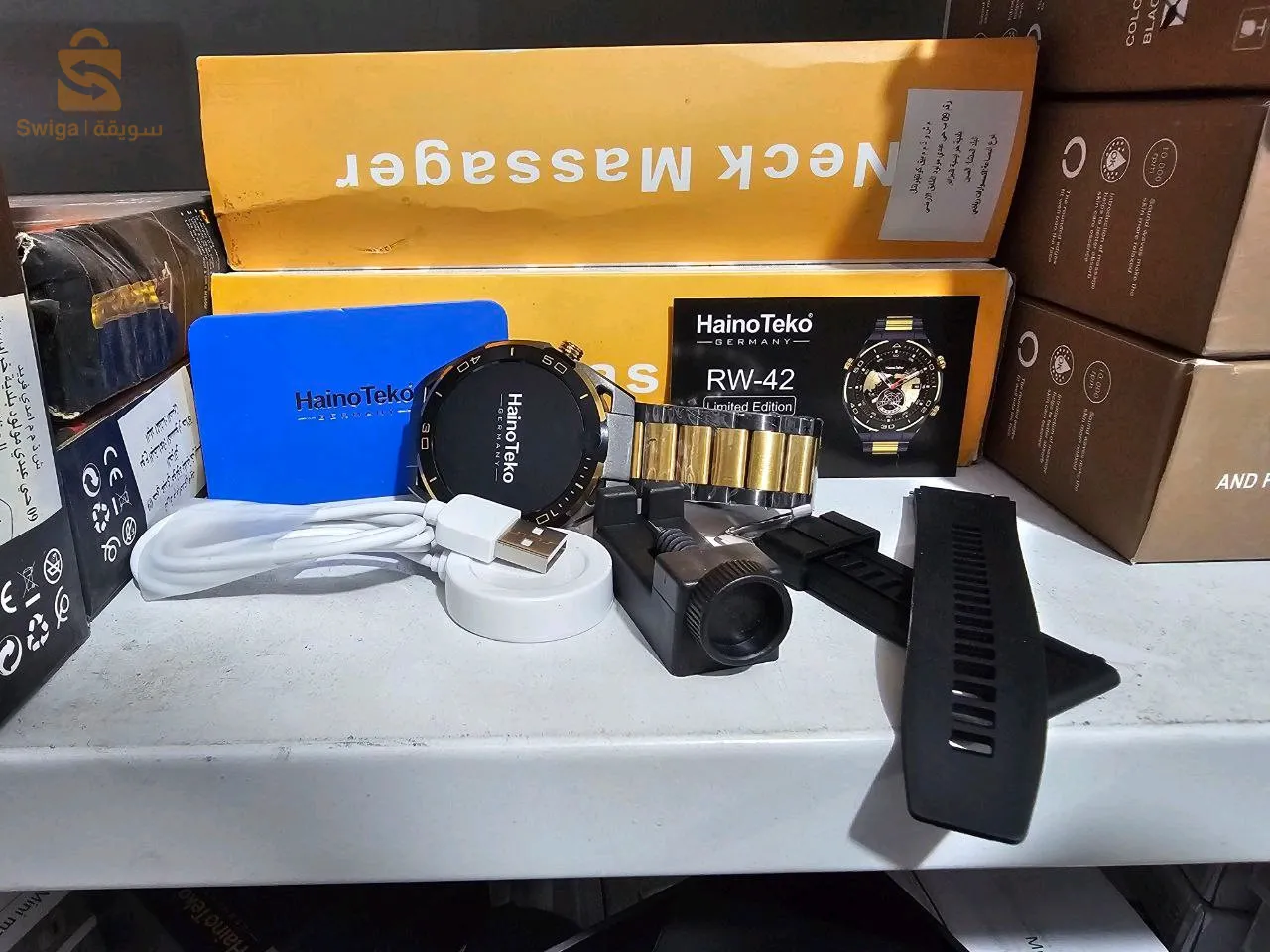 HainoTeko Edition Limité Montre intelligente Bluetooth AMOLED Display avec 2 bracelets Wireless Charge