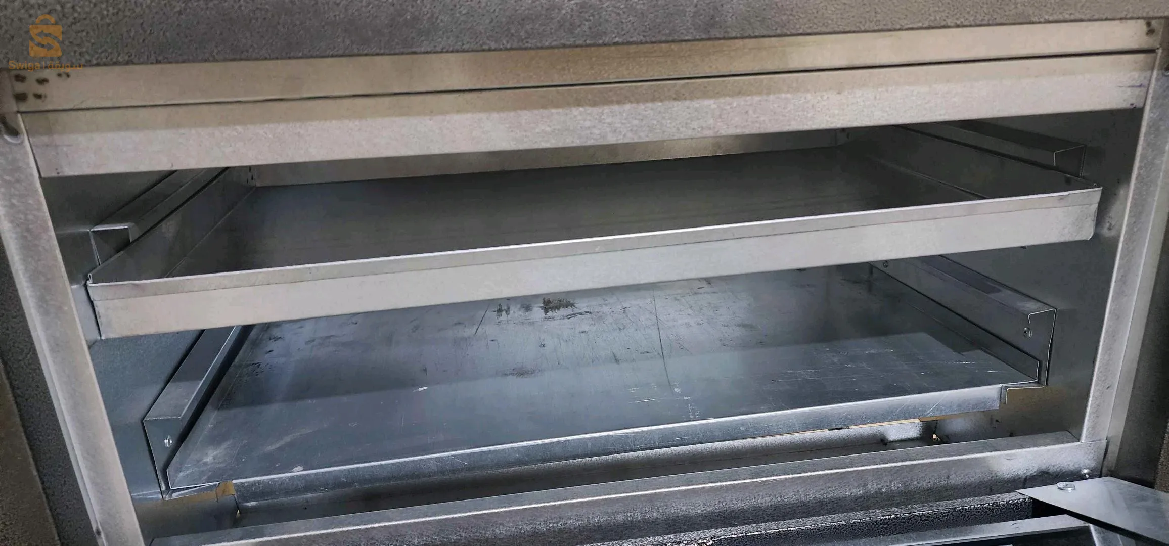 فرن ماركة أمير غاز مع ولاعة اوتوماتيكية حجم 70×40