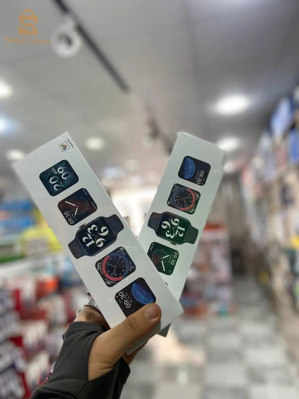 3 modèle ta3 Smart watchKaaaaaml kifkif ✅✅💪 Trés Bonne qualité ✅✔️Promotion 🔥🔥💯Product Description*Series 7 smart watch with inbuild game with changeble wallpaper / Full screen scroller working Modal T55+ smart watch* 1.Watch size: 44mm: 44*38*10.7mm 2.Watch color: Color: Black and pink 3.Screen size: 44mm: 1.75 inch 4.Screen: HD IPS, 320x385 Pixels 2.5D Curved full touch screen 5. Battery: 220mAh Li-ion battery, 6. Charger : Magnetic Charger 7. Bluetooth version:4.0/3.0 8. System: Support for Android 5.0 & for IOS9.0 above. 9. Variety of watch faces to select 10. * 3 different sets of UI Menu* 11. Inbuild Flying Bird game 12. All sports activities 13. All notifications with call feature