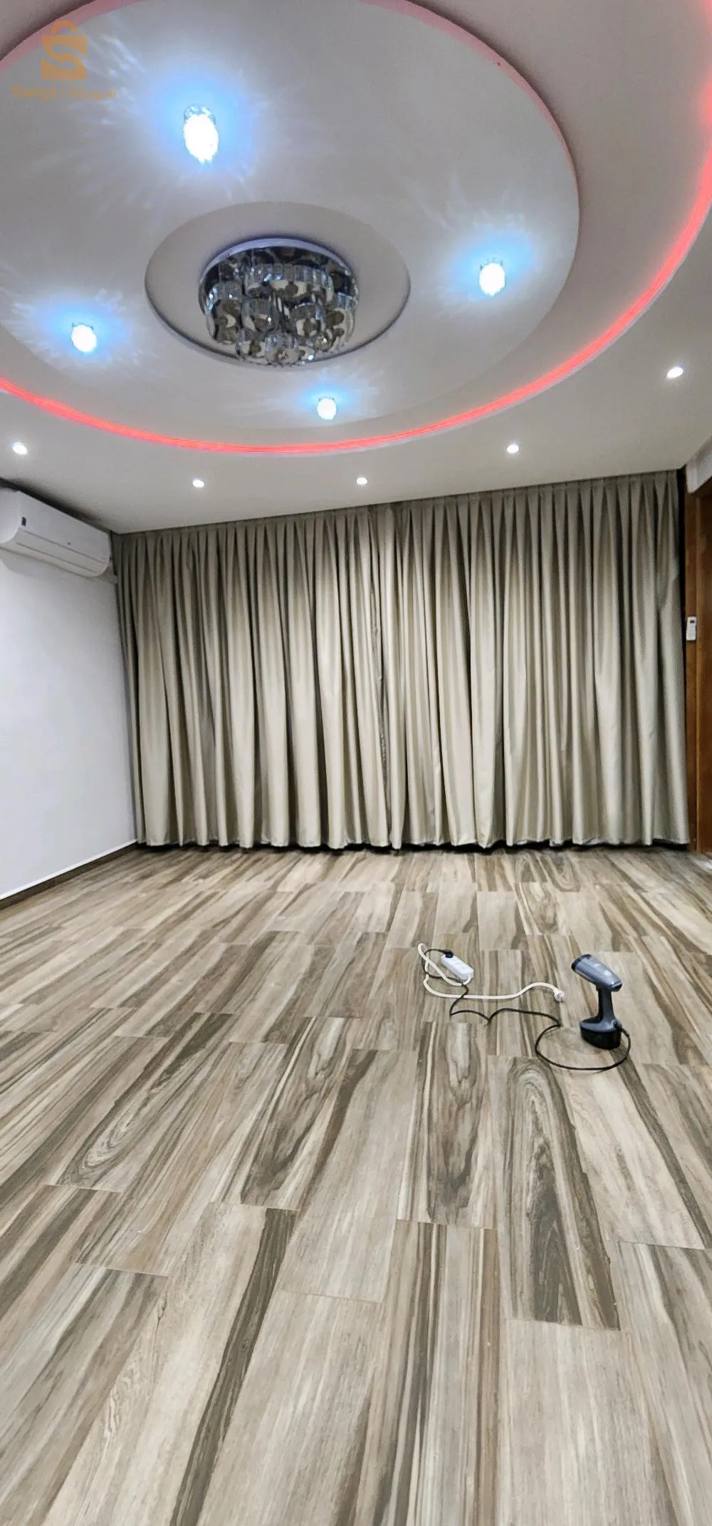 3متر ريدو 
3متر كاش ريدو 
إرتفاع 2.80