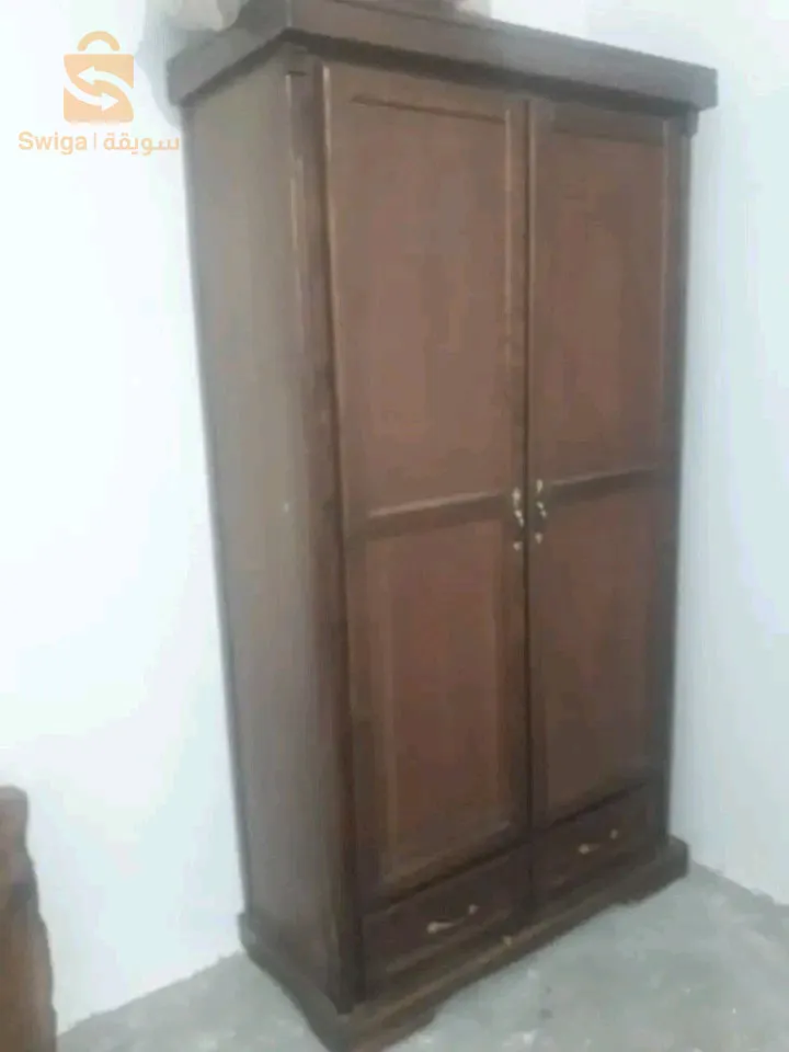 نشري كلشي مستعمل وقديم