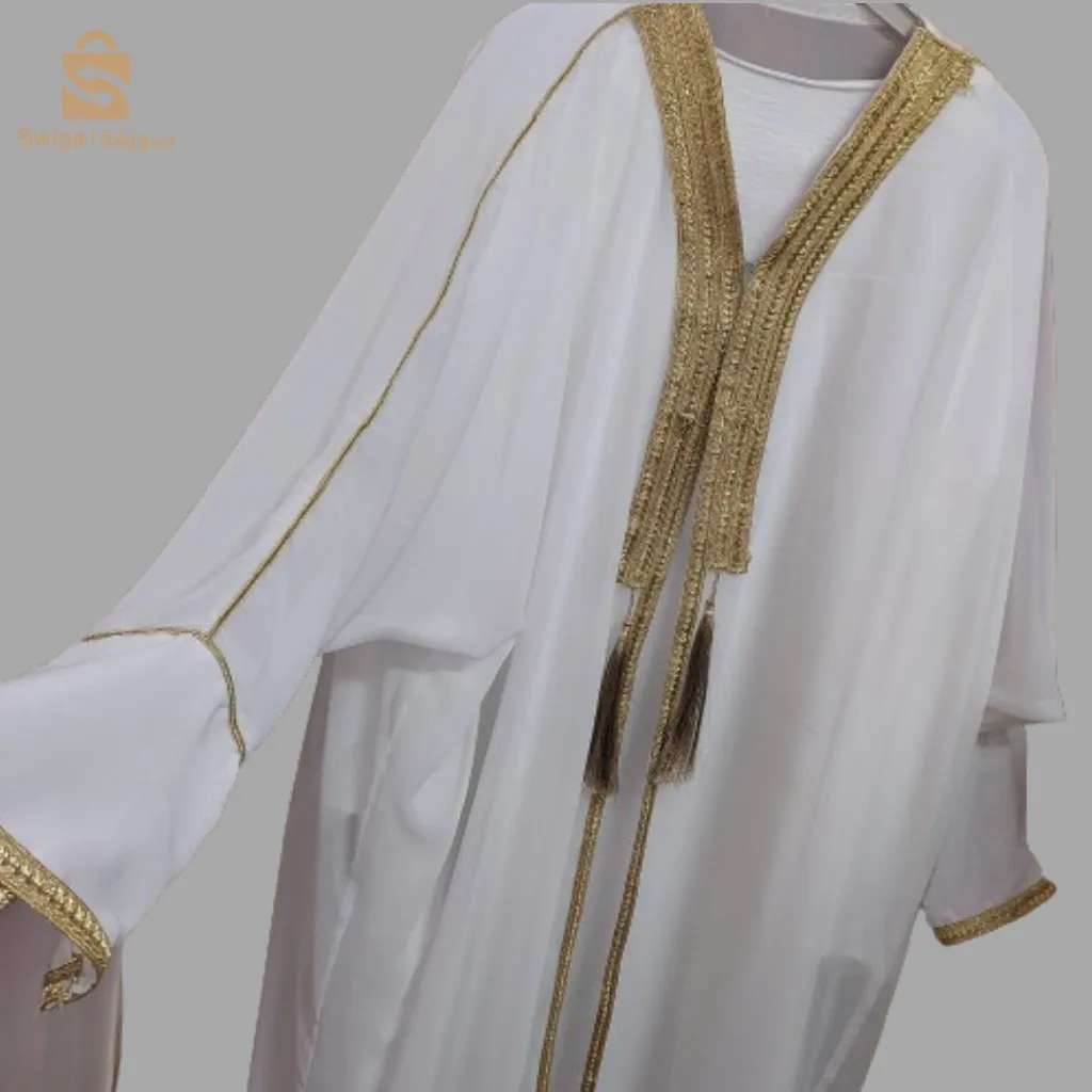عباءة سعودية بجميع المقاسات طقمين سفلي و علوي متوفر جميع المقاسا  l .  xxl.  xl