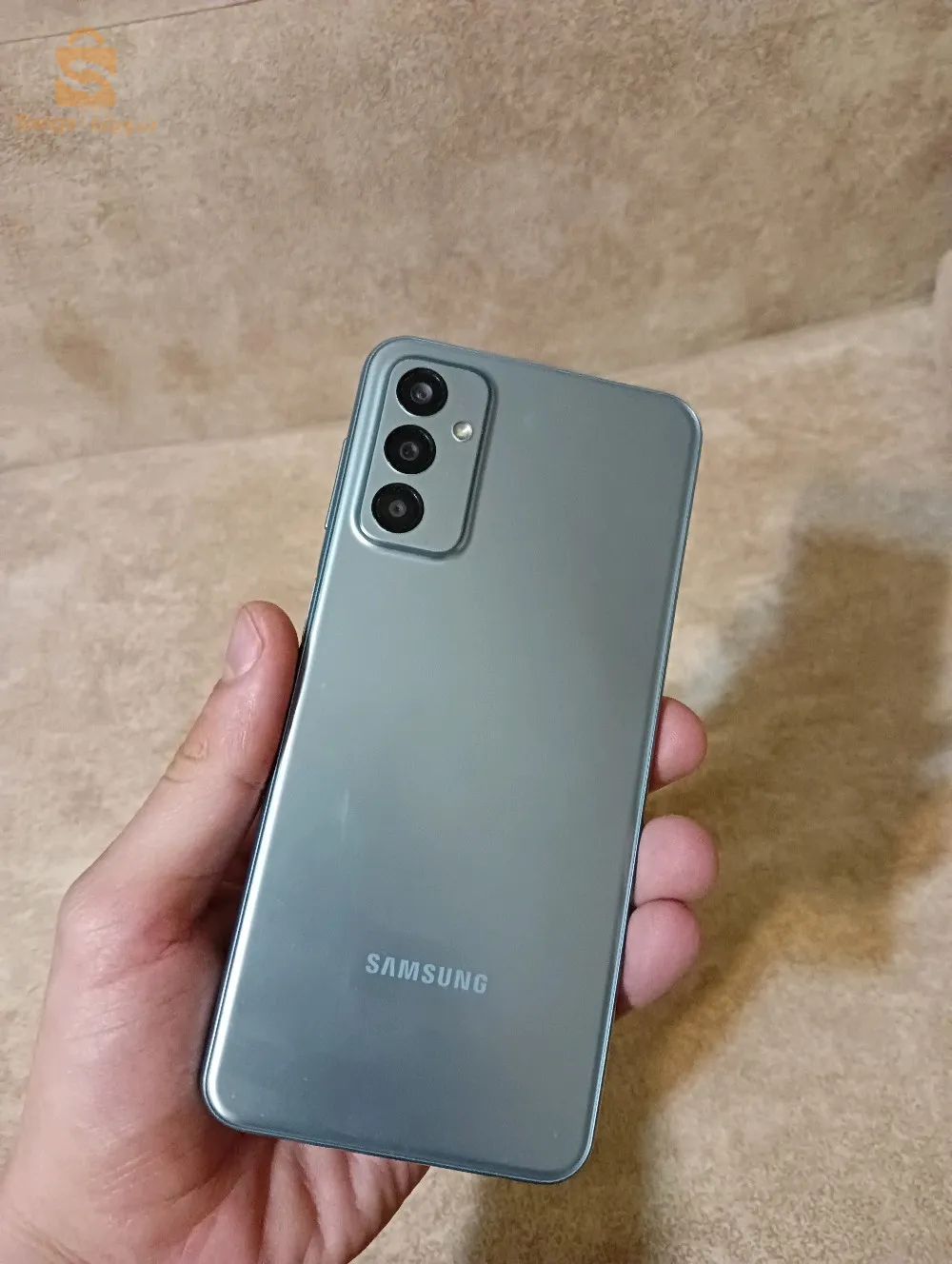 خادم 5أشهر جديد