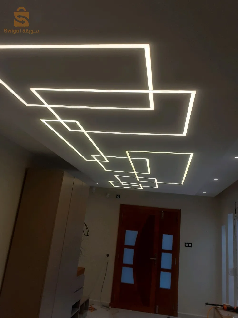 كل أنواعالطلاء والديكورات العصرية داخلية وخارجية 
وكل انواع وديكورات بلاكو بلاتر