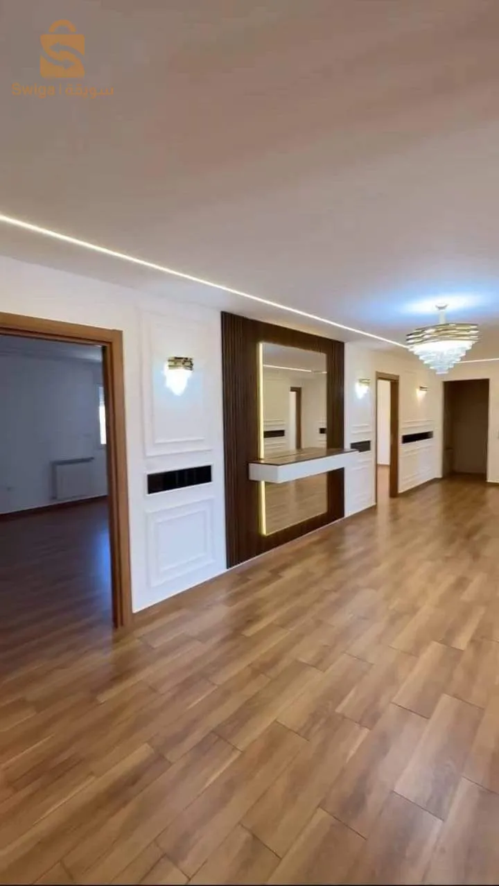 Décorations pour la maison + électricité domestique et tout ce qui concerne la maison, interne et externe