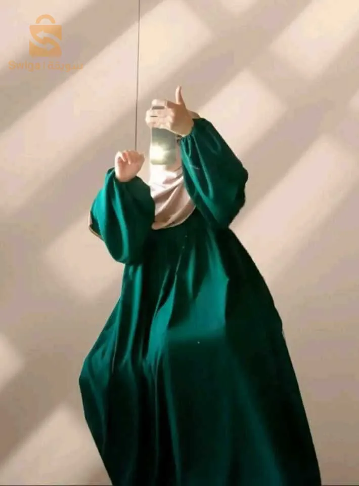 ملابس نسائية