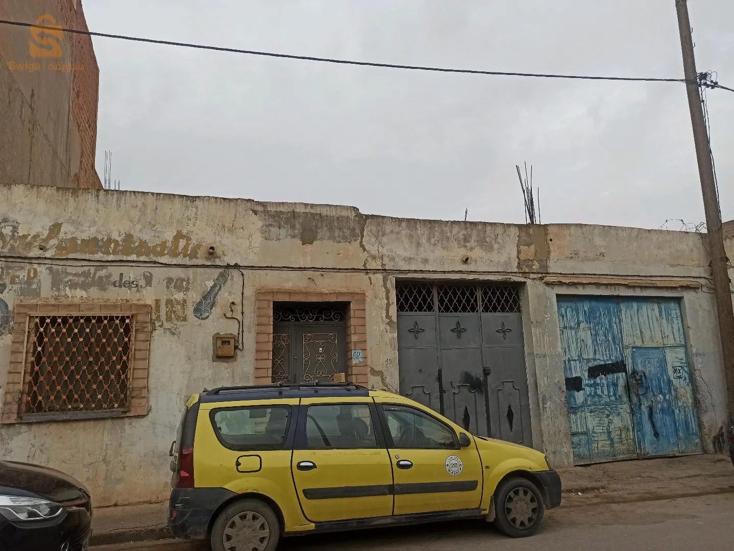 فيلا 700متر مربع فيها زوج قرجات و حديقة