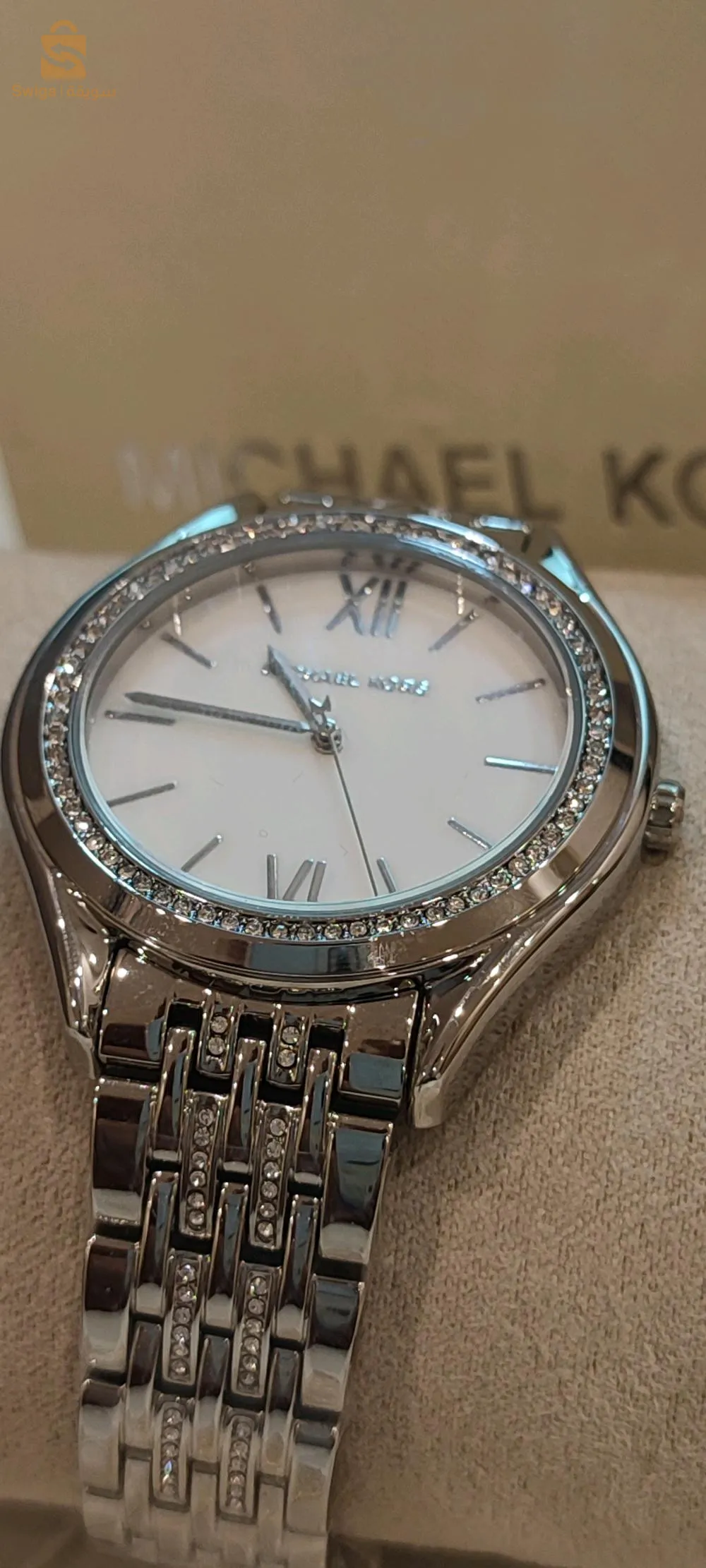 ساعات نسائية و رجالية montres pour femme et homme
