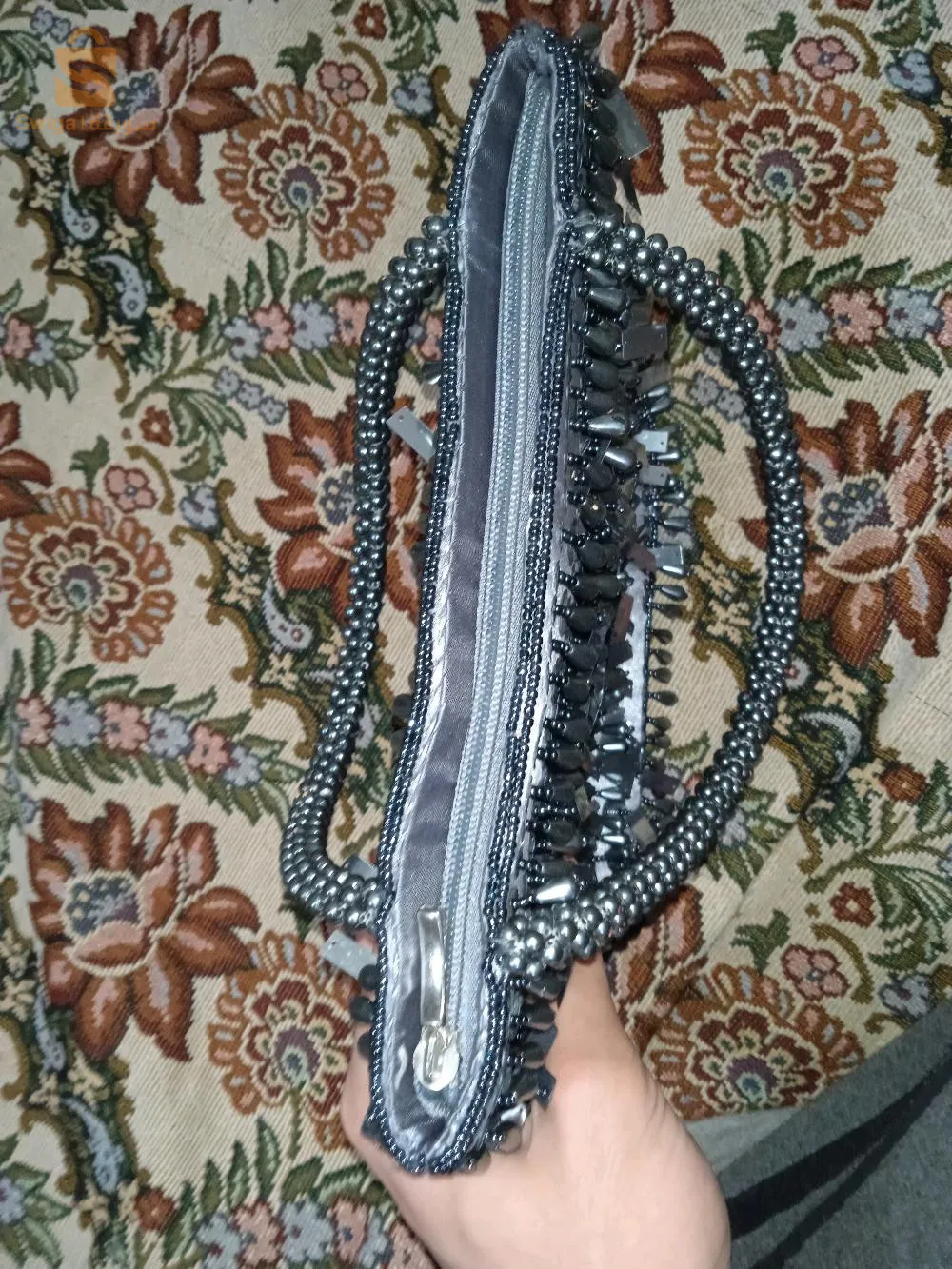 حقيبة مناسبات نسائية