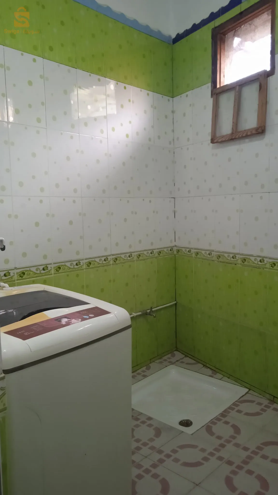 بيع منزل يتوفر على جميع المرافق