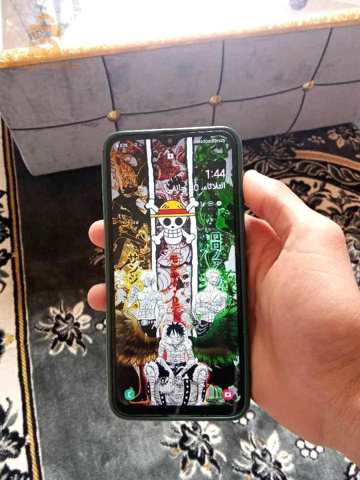 للبيع ولا تبراز