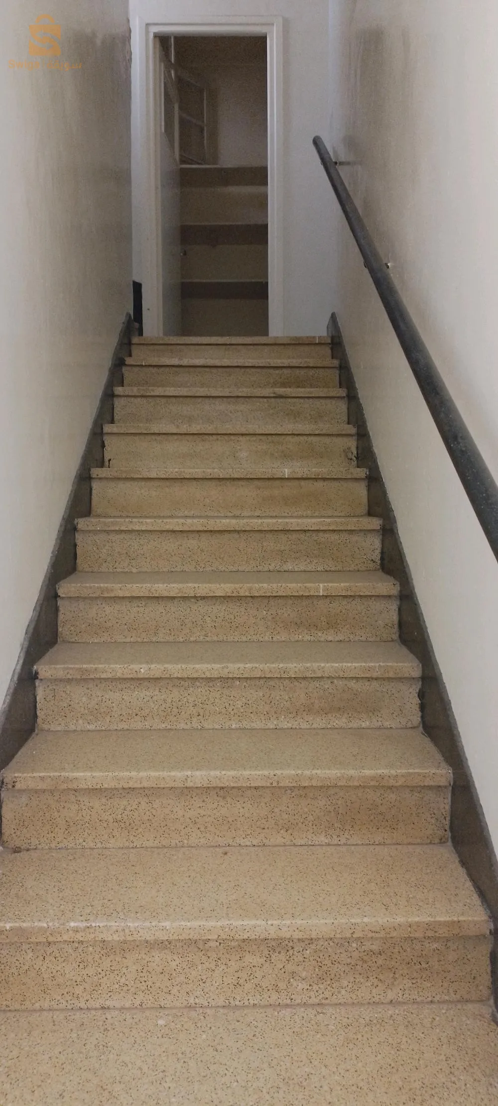 sale small villa of 360 m2