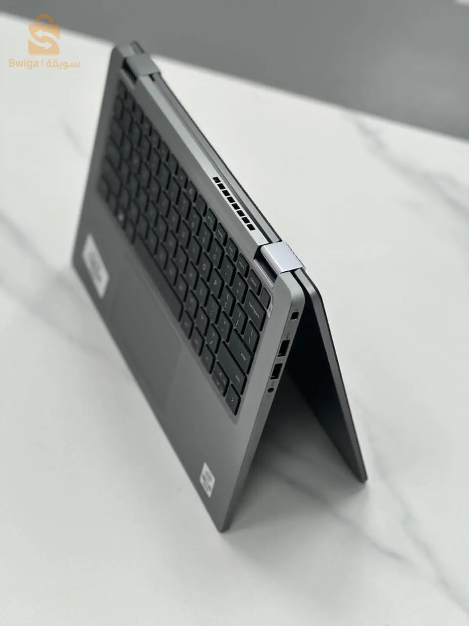 متوفر  كمبيوترات محمولة عدة انواع hp dell ...
متوفر اسعار الجملة و الدطاي 
متوفر كذالك اكسسورات الكمبيوتر قايمين saripo