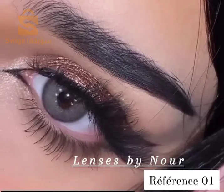 عدسات تجميلية تجعلك ملونة