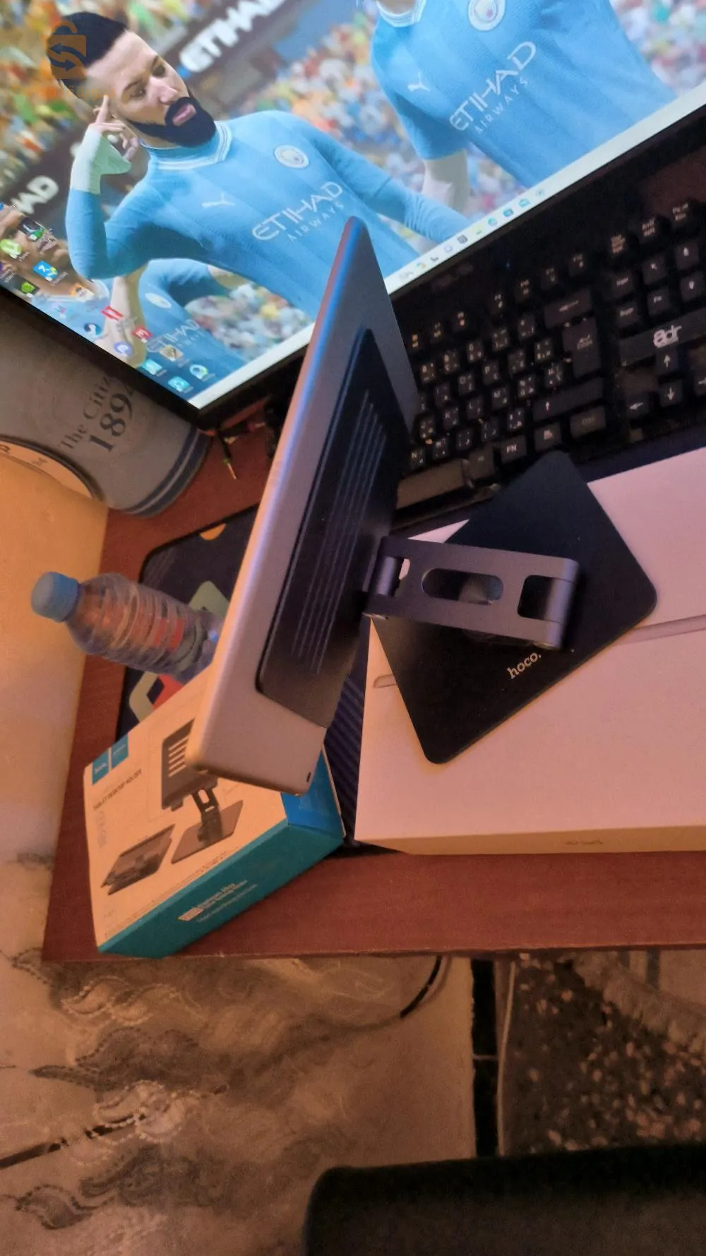 ipad 9 avec la boîte chargeur batterie 100% marché 1mois avec support alimentation original