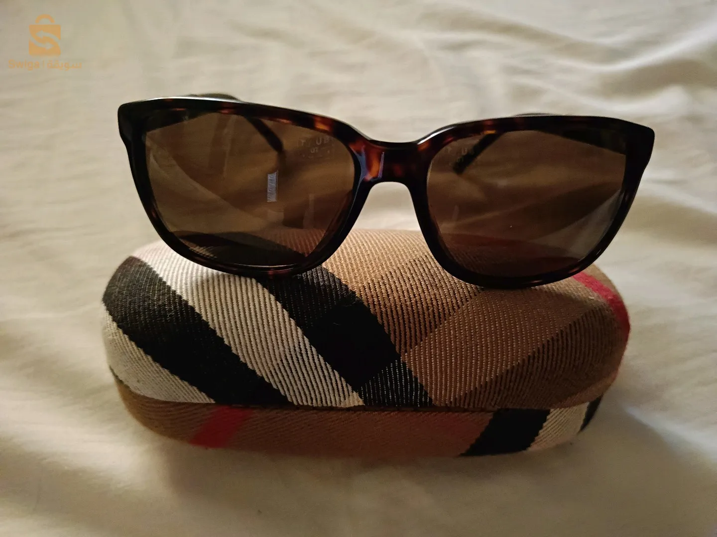 lunette Burberry