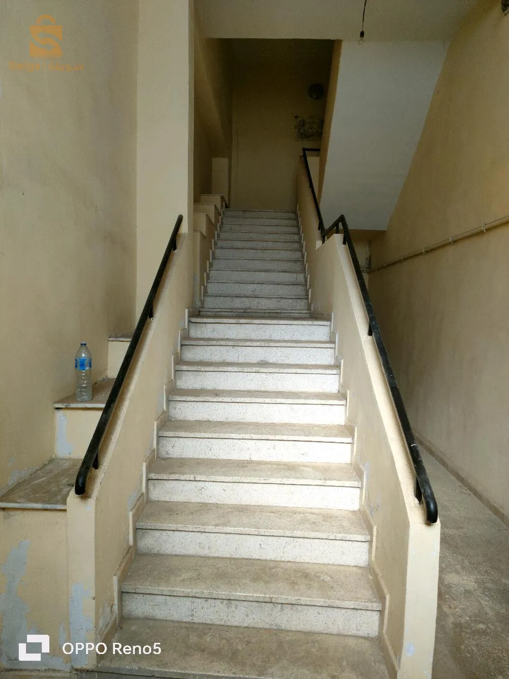 شقة ذات 4غرف بحي سوداني بوجمعة الزاوية بلدية بني تامو البليدة قريبة من الطريق السيار