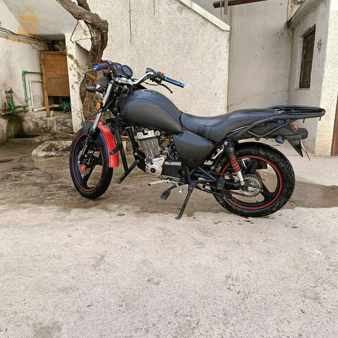 دراجة نارية