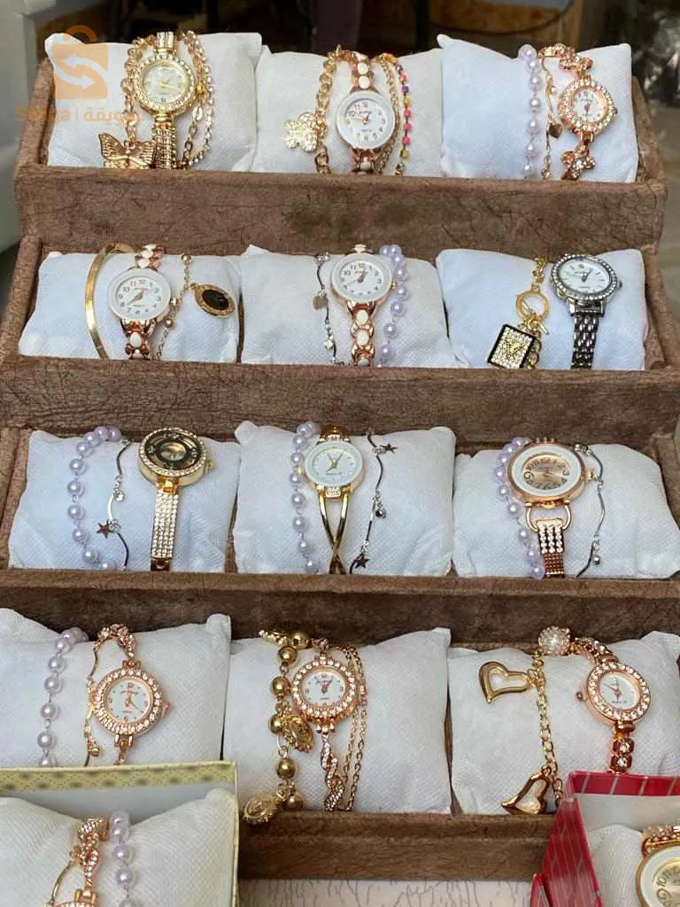 ساعة نسائية