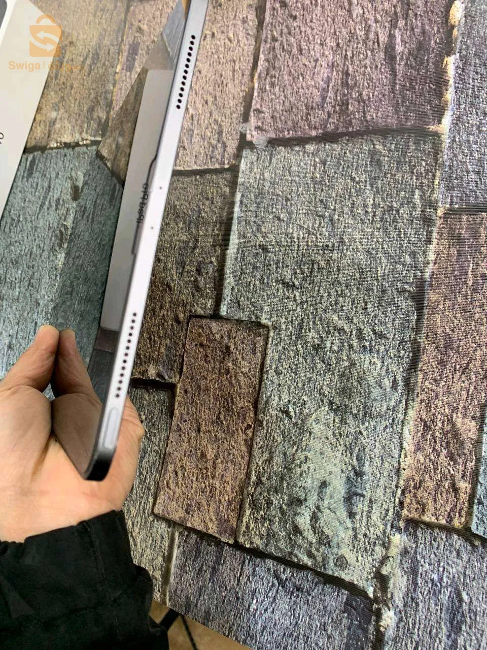 سلام عليكم ورحمة الله عيدكم مبارك 
iPad Pro, 2018, 11 pouces
Version iOS 15.6
Avec boîte et incassablé
iPad 9.5 /10
Tout le temps active Face ID active
Numéro de téléphone ☎️ 0668291481
خاوتي ليباد هاذي لاعبة 5 لقيم ببجي فقط معا افضل ميزاجور فيها بدراهم متلقاهش 15.6 
batterie 94 Chargement Plein 443 Fois 
حبة في حبة الكارو تاعها من حبة ايكلود جامي مشات افينيسيون نار