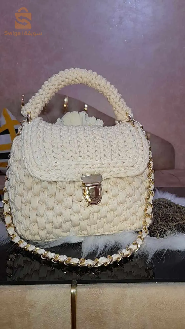 حقائب بالكروشي 🧶