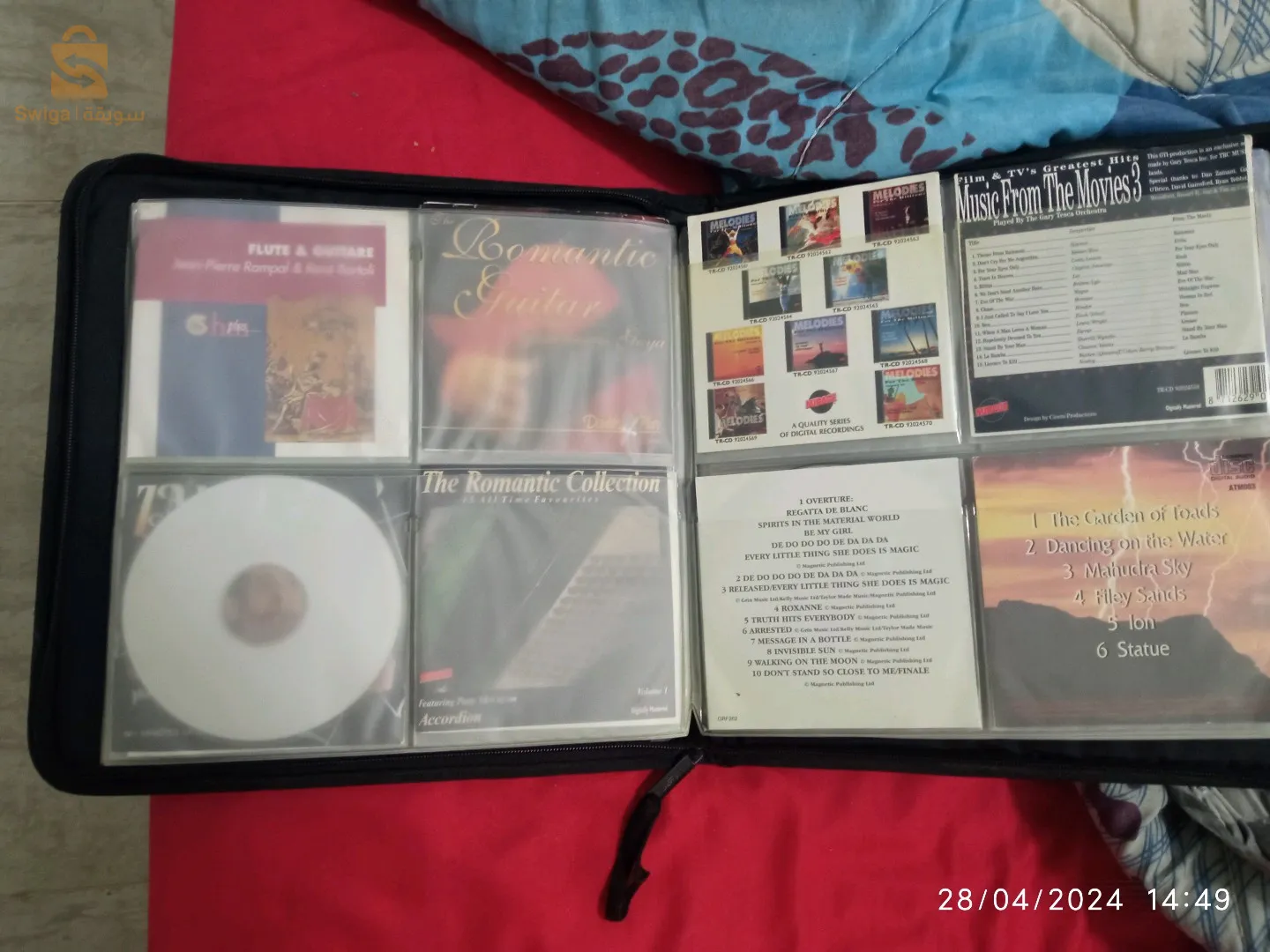 pochette de cd + 100 cd classiques
