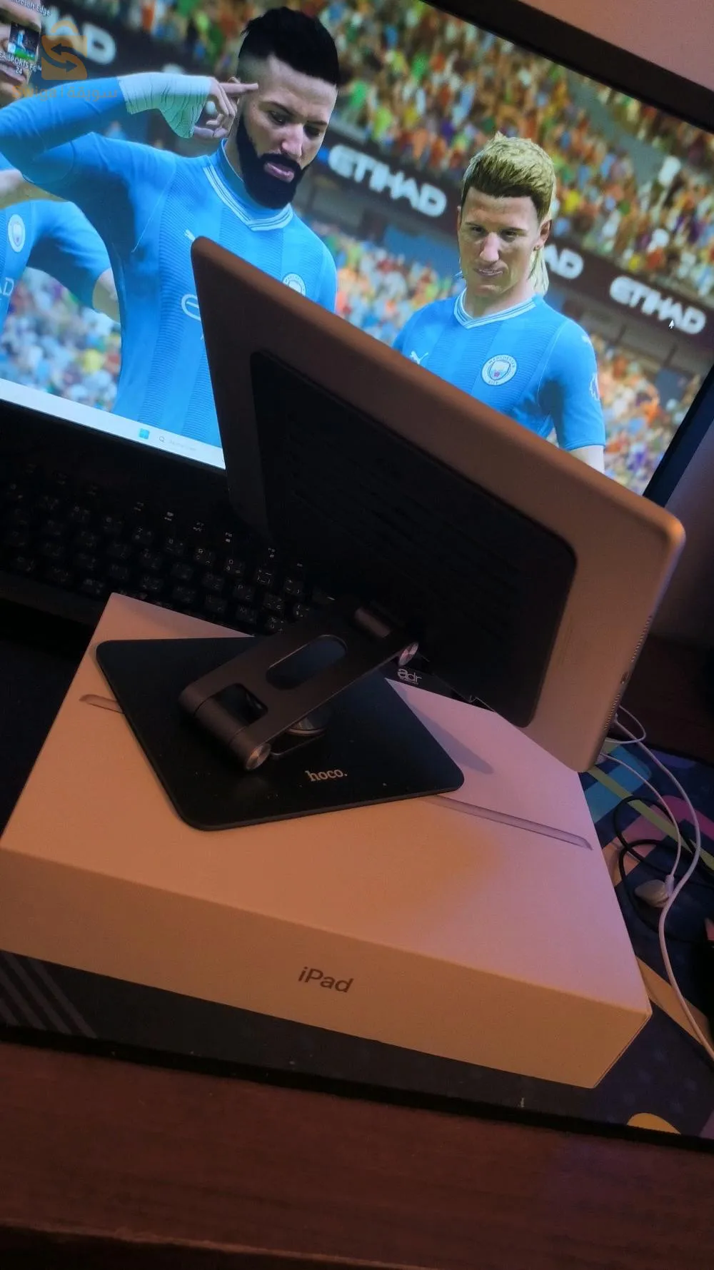 ipad 9 avec la boîte chargeur batterie 100% marché 1mois avec support alimentation original