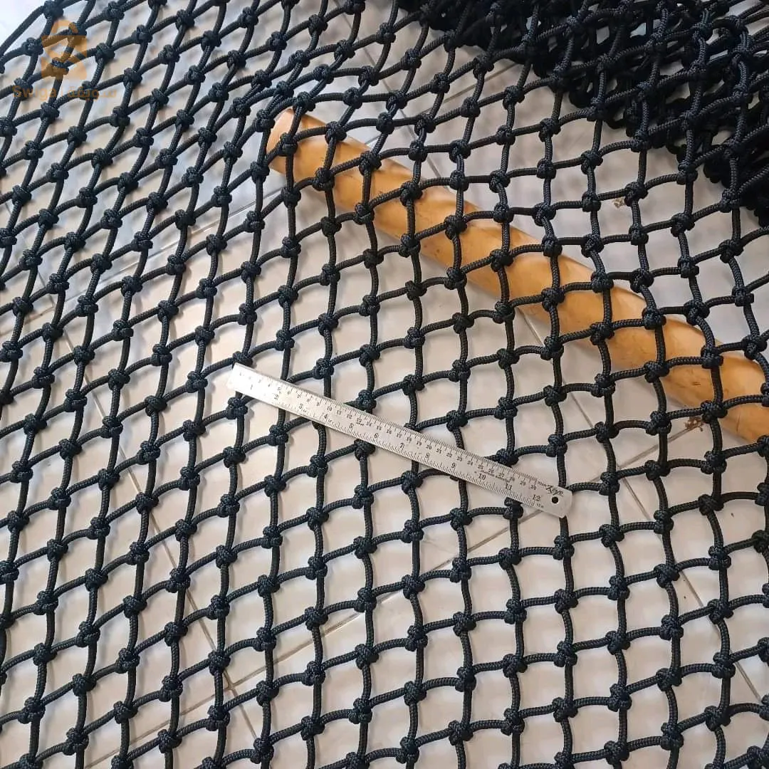 شباك السيارة توياتا هايلوكس