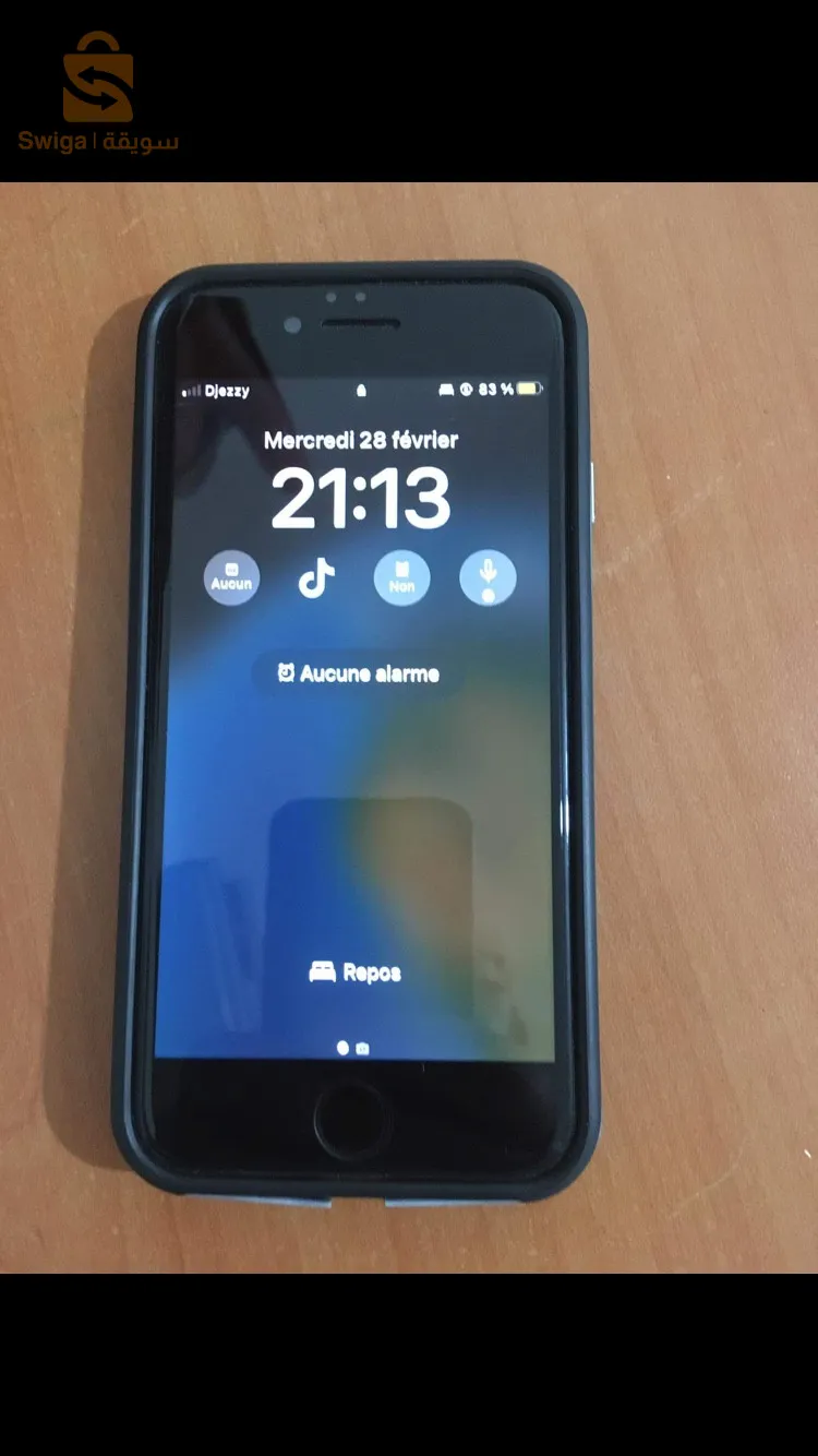 iPhone 8 64G batterie 79%