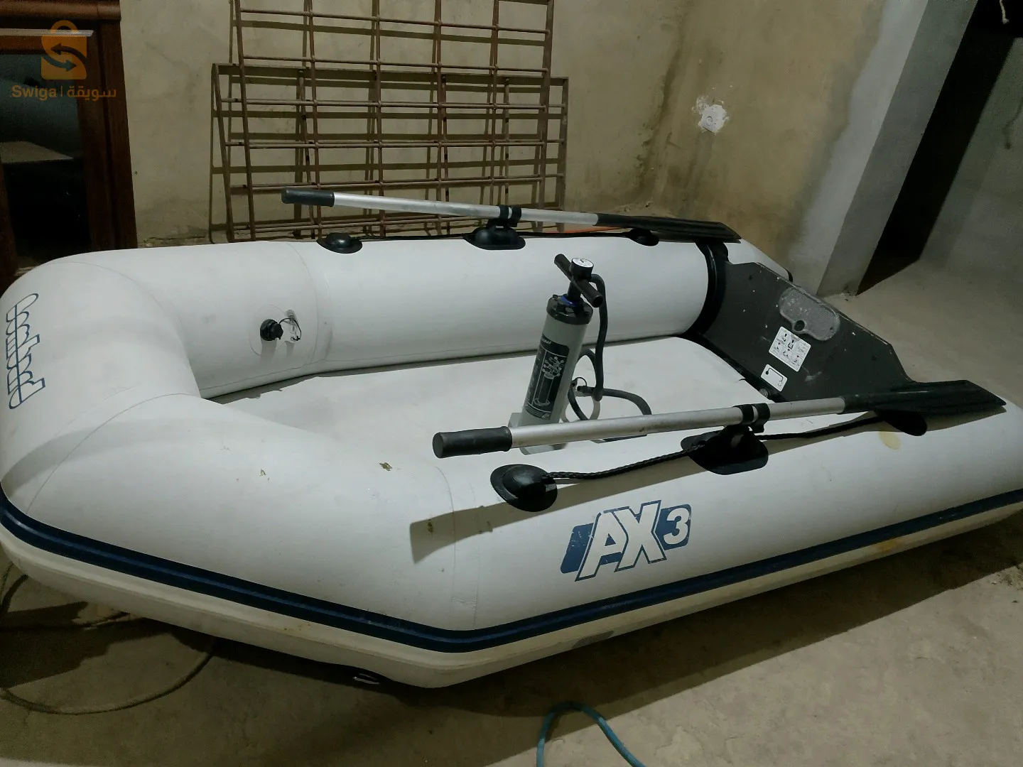 زودياك للبيع بمحرك 0776180230