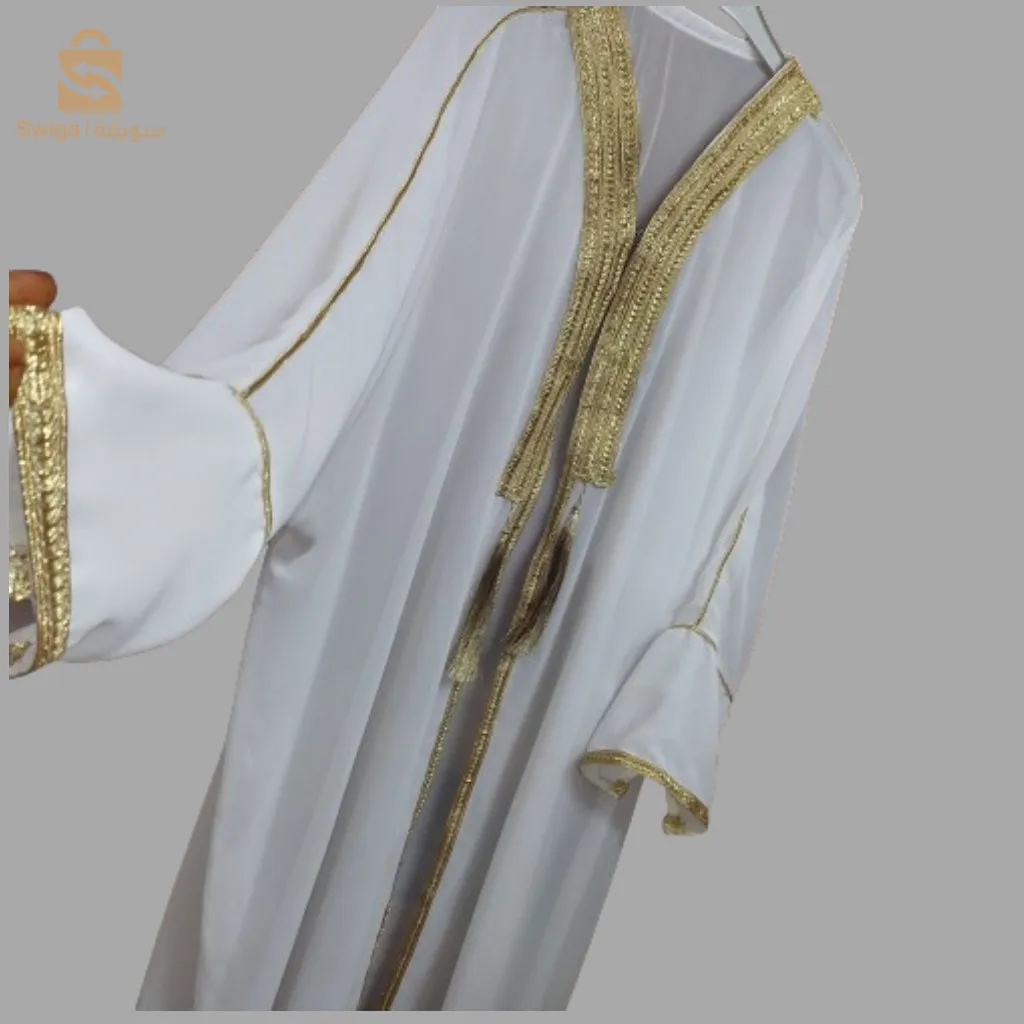 عباءة سعودية بجميع المقاسات طقمين سفلي و علوي متوفر جميع المقاسا  l .  xxl.  xl