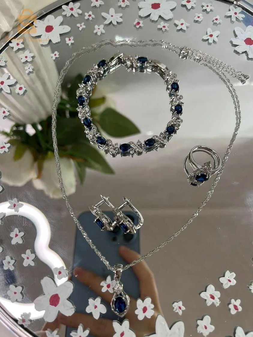 اكسسوارات بلاكيور