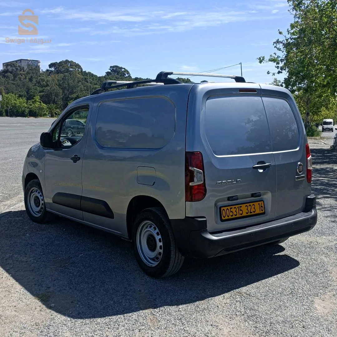 radar de recul+barre de toit+siège sur mesure 
Les vidanges chez FIAT (mazalou sous garantie) 

☎️:0796307488