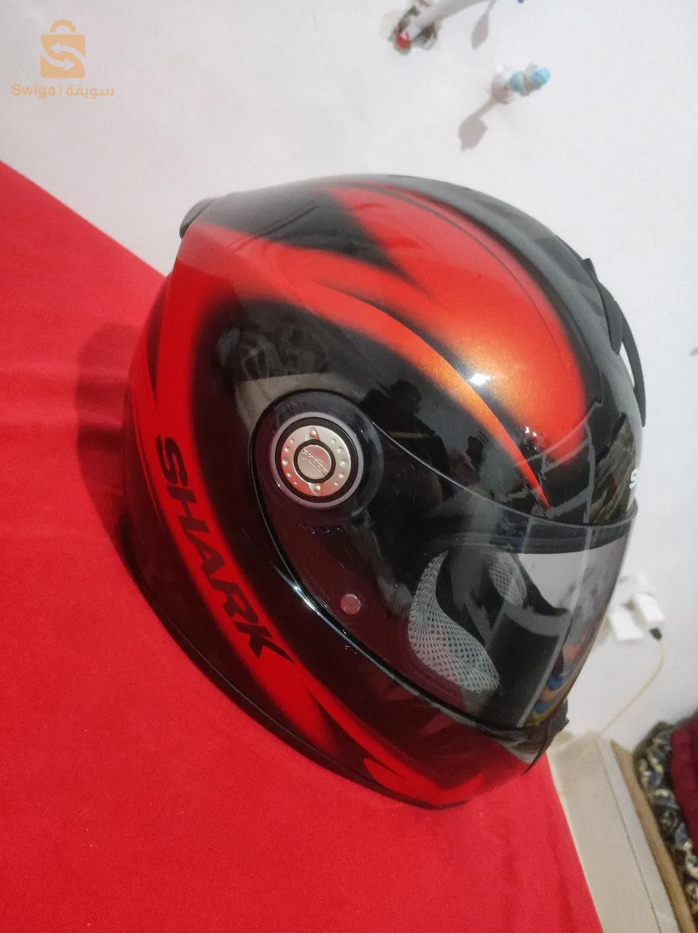 خوذة original من نوع shark .. هابطين من فرنسا 🇫🇷🇫🇷🇫🇷