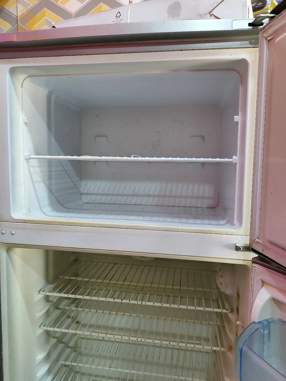 ثلاجة من نوع beko   ثلاثة ملاين و متين الف