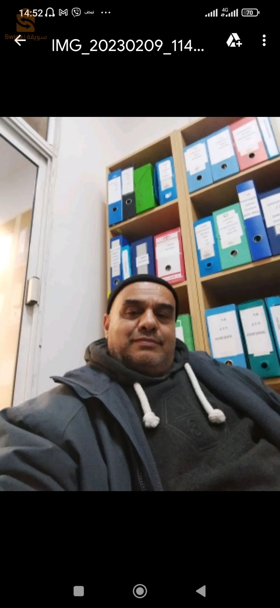 cherche travail comme chauffeur ou réseaux informatiques