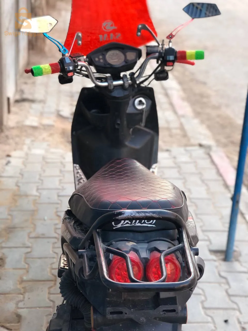 فيسبا جيفاتي مريڨلا لاني 2014 
رقم الهاتف 0664769713