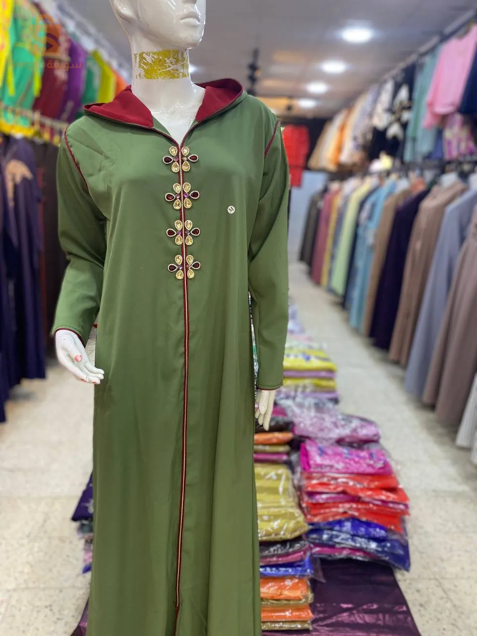 للطلب في الإنستقرام
Instagram: Shop_with_Monica36