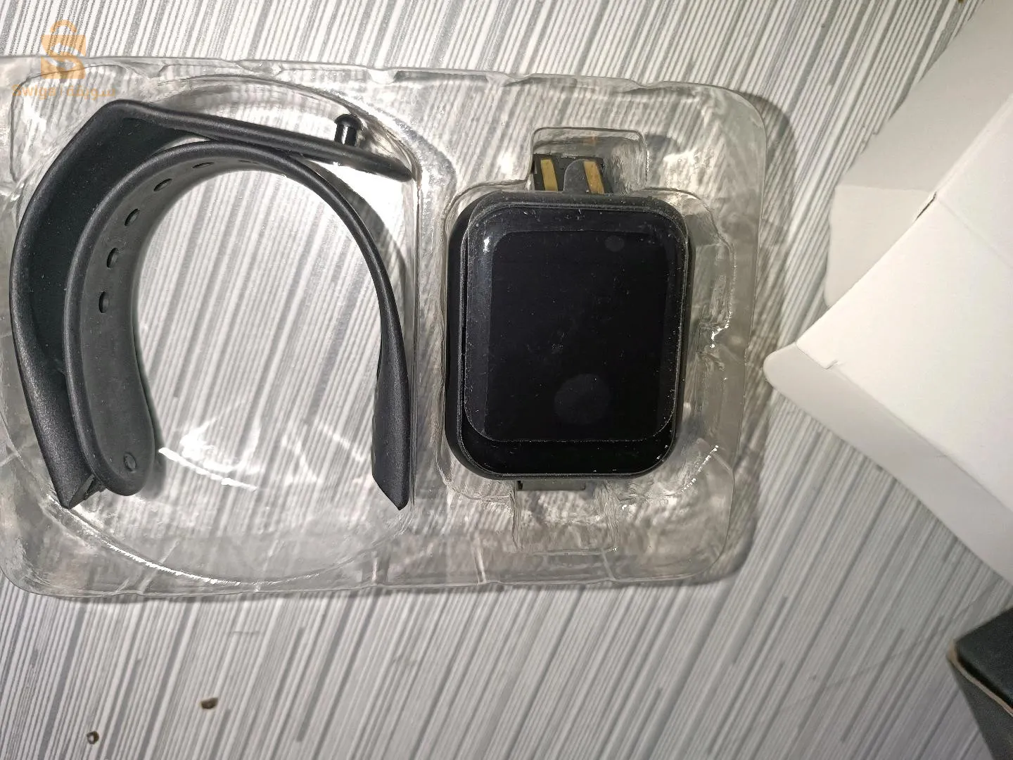 كتمان بلوتوث 150الفساعة ذكية 135الف محفظة صغيرة 70الف مفاتيح 20رأس 70الف