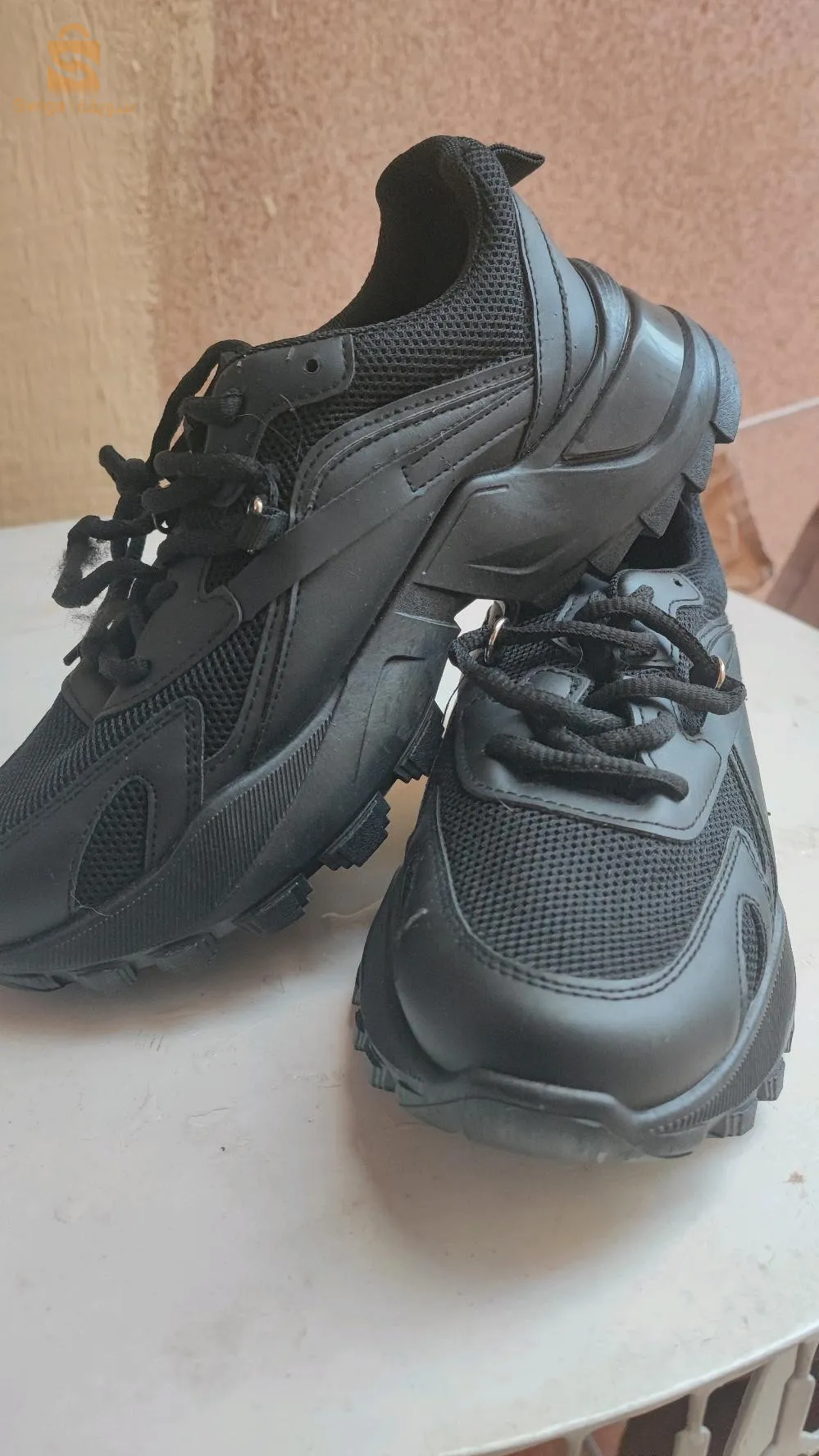 باسكات نسائية جديدة مقاس 39