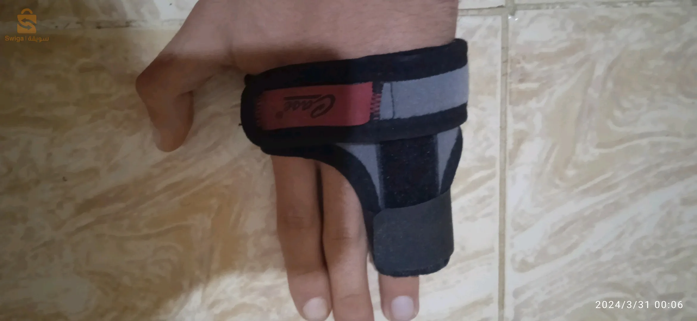 مثبت الإصبع الطبي