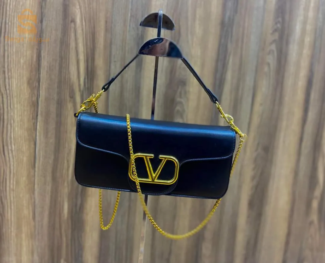 🔥حقائب مستوردة ذات جودة عالية.🔥
    👈 البيع بالجملة والتجزئة والكمية متوفرة..🎁