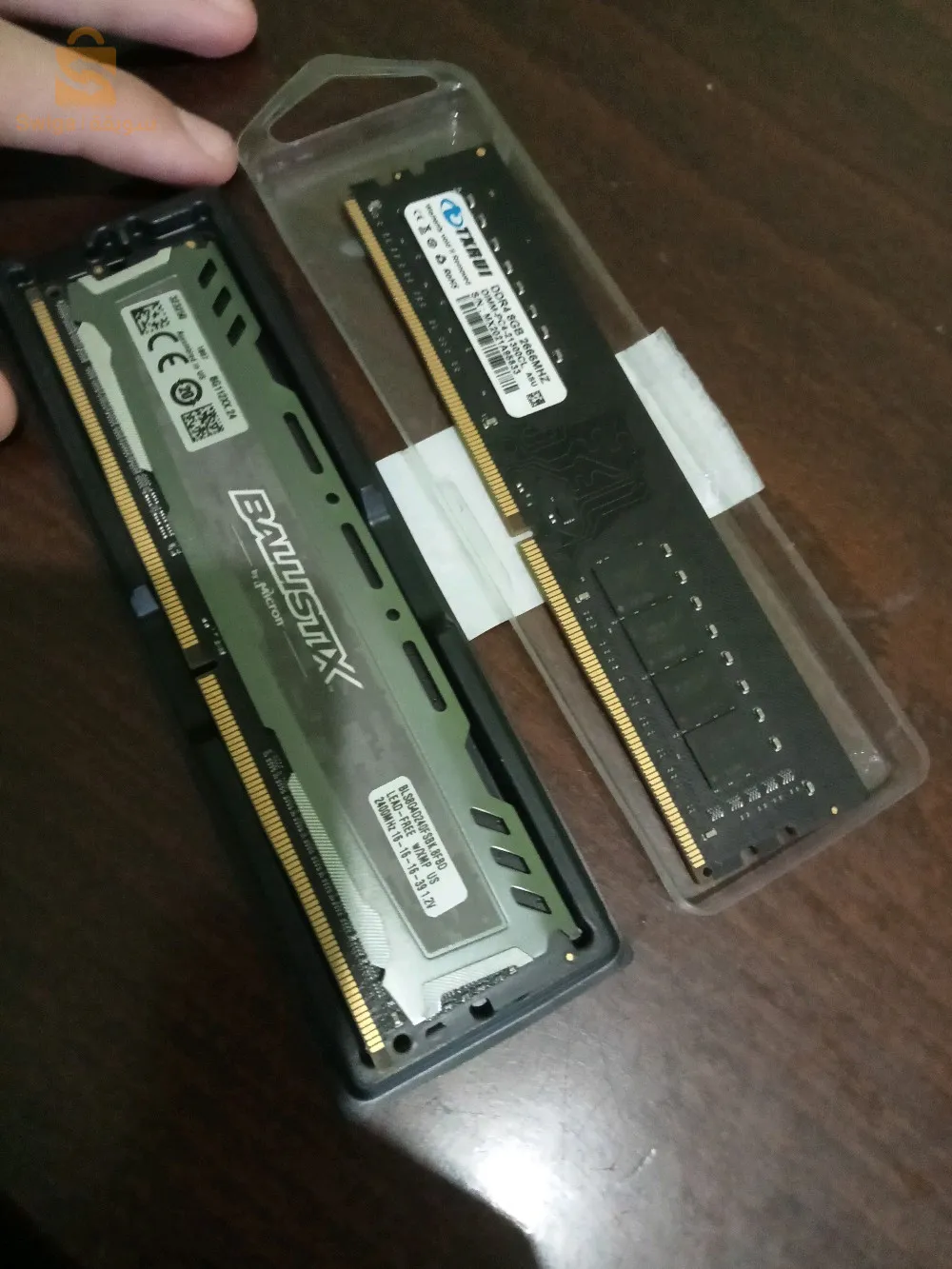 ram ddr4(8×2)