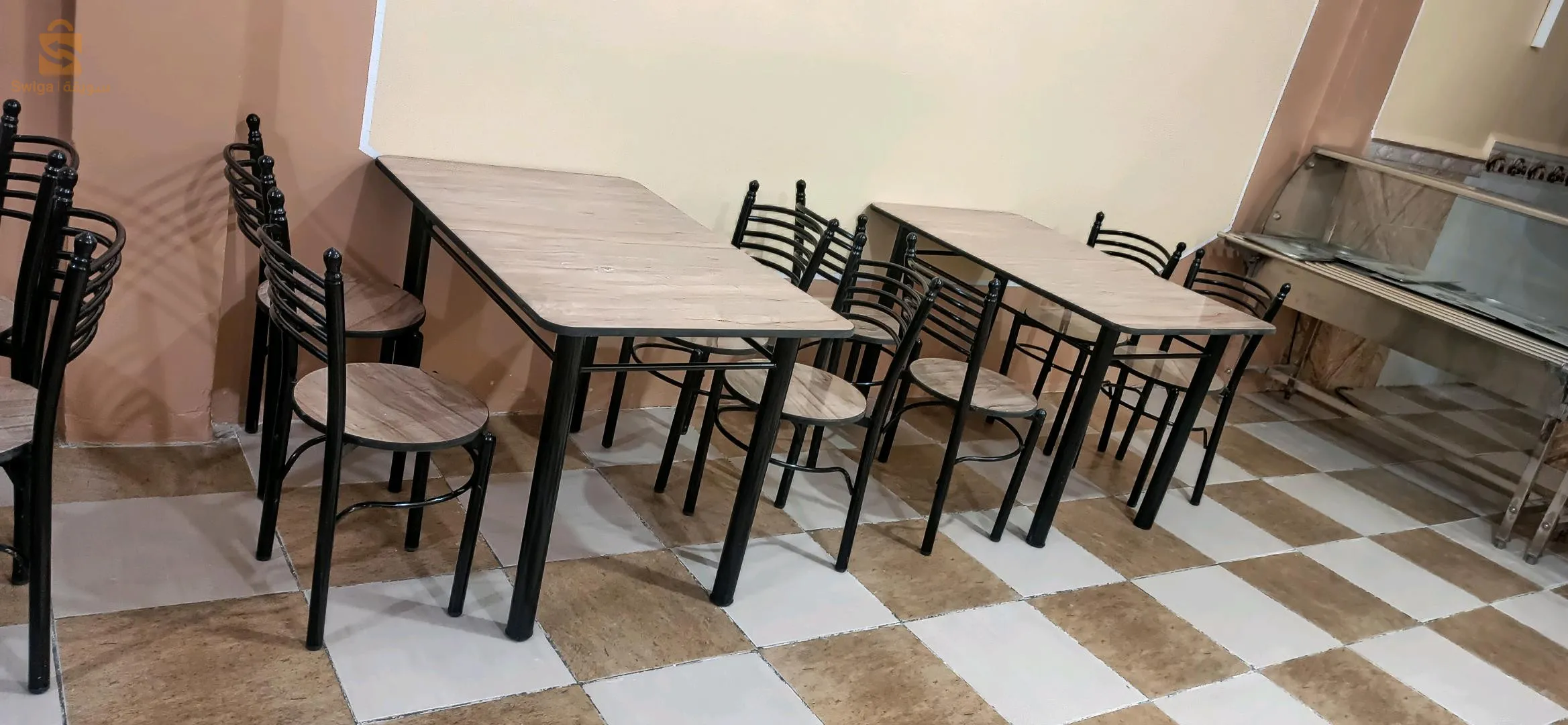 كل ما يخص الطاولات والكراسي و الديكور