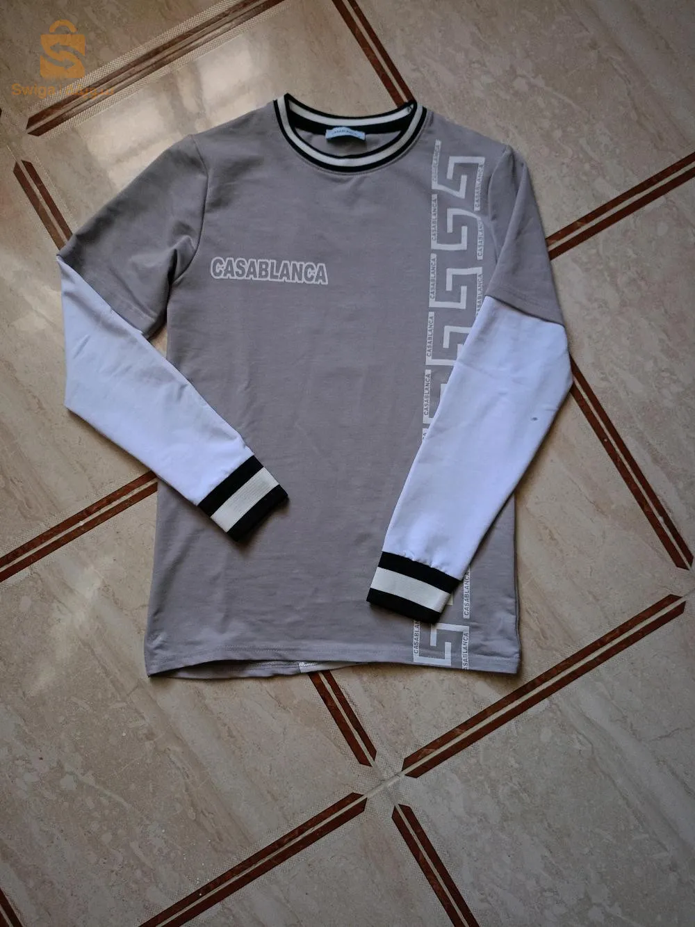 pull homme Casablanca ✅
taille s
made in turkey 🇹🇷