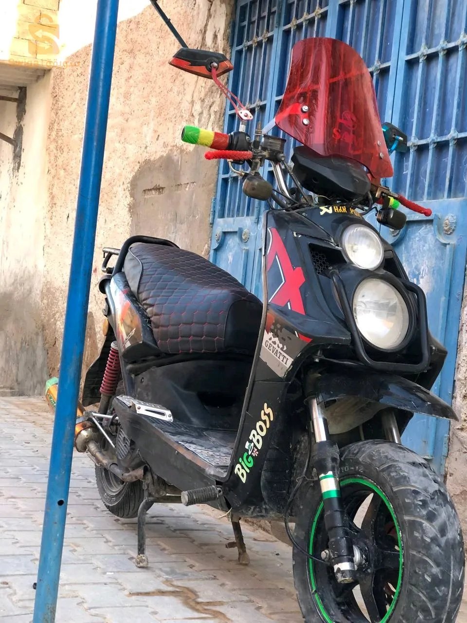 فيسبا جيفاتي مريڨلا لاني 2014 
رقم الهاتف 0664769713